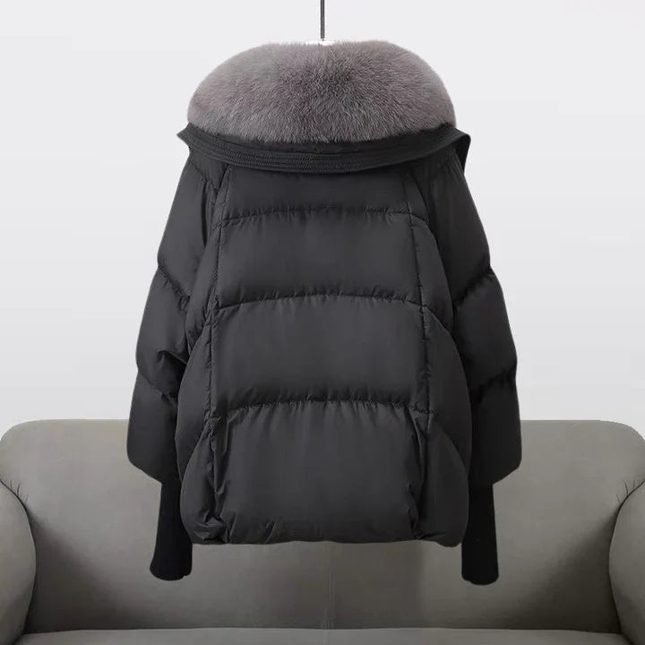 Valina | Stylish Elegance in a Coat