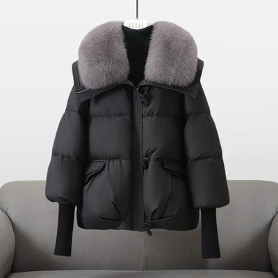 Valina | Stylish Elegance in a Coat